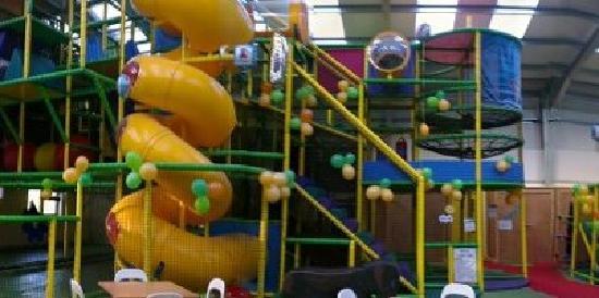 Wynford Farm Playbarn