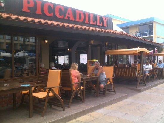 Piccadilly Bar