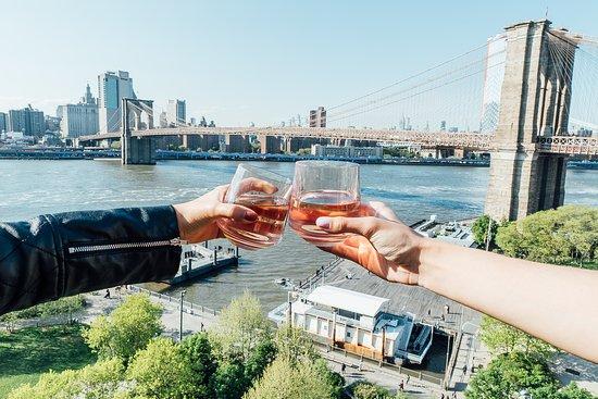 Harriet's Rooftop & Lounge