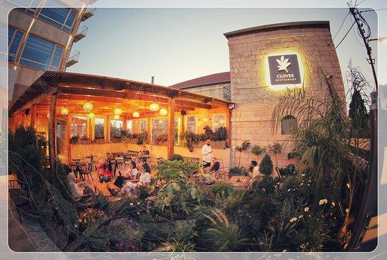 Cloves Restaurant