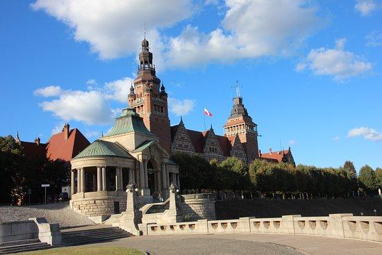 Waly Chrobrego-promenaden