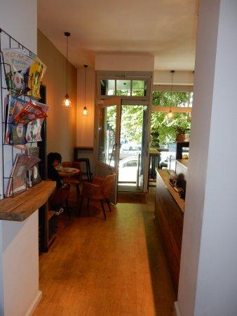 Cafe Neundrei