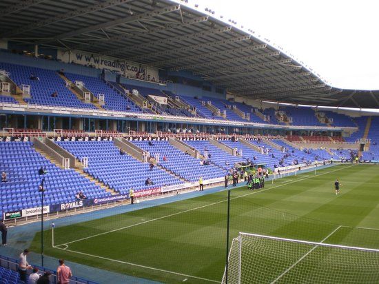 Madejski fotballstadion