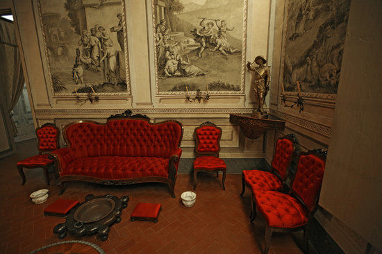 Can Llopis museum for romantisisme