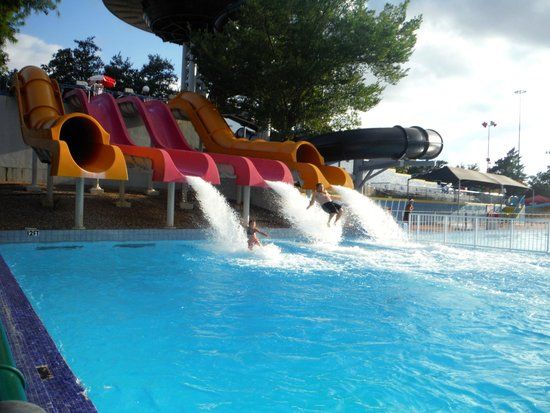 Six Flags Hurricane Harbor