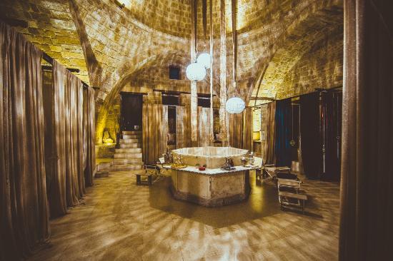 Hamam Omerye Baths