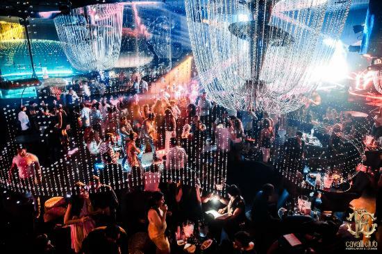 Cavalli Restaurant & Lounge